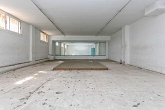 Retail in Igualada, Barcelona to rent Floor Plan- Image 1 of 16