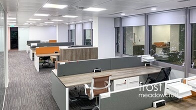 80 Hammersmith Rd, London to rent Interior Photo- Image 1 of 3