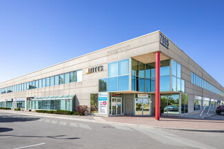 More details for 7895 Tranmere Dr, Mississauga, ON - Light Industrial for Sale