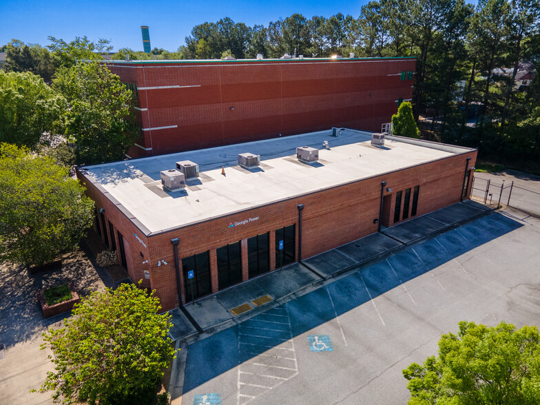 884 SW York Ave, Atlanta, GA for rent - Building Photo - Image 1 of 5