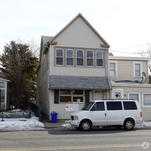 456 S Broadway, Gloucester City, NJ for rent - Primary Photo - Image 1 of 14