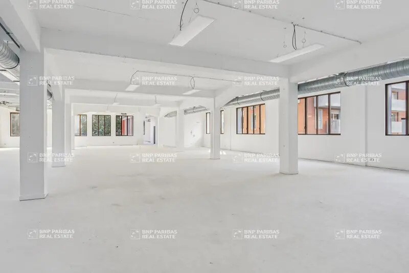 74 Avenue Lénine, Gentilly to rent - Building Photo - Image 3 of 14