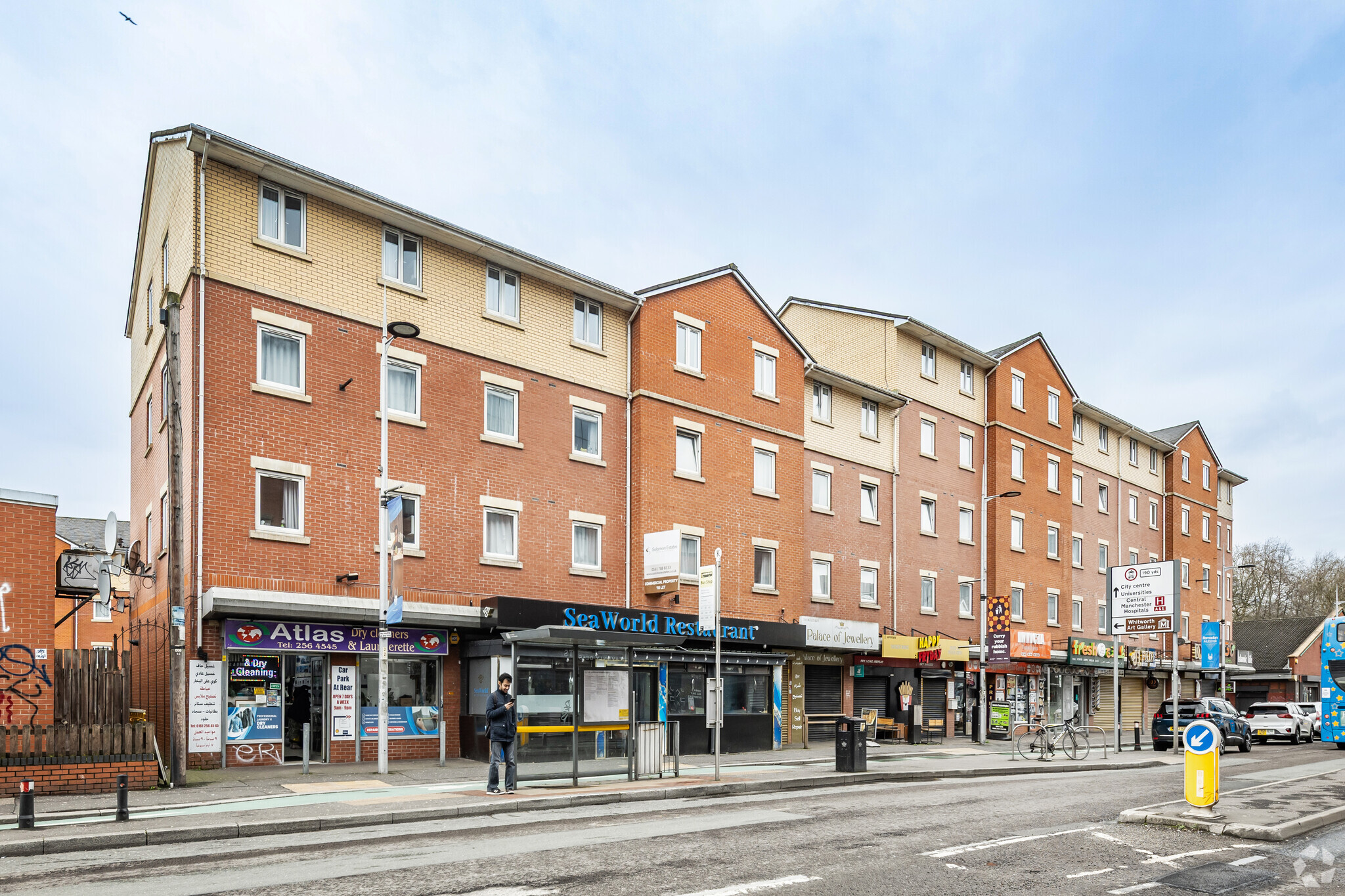 6-14 Wilmslow Rd, Manchester to rent Primary Photo- Image 1 of 5