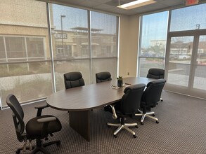 38410 5th St W St, Palmdale, CA to rent Interior Photo- Image 2 of 8