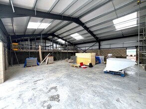 Radley Green Road, Ingatestone to rent Interior Photo- Image 1 of 5