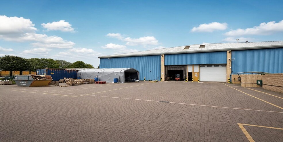 Majestic Rd, Nursling to rent - Building Photo - Image 2 of 3