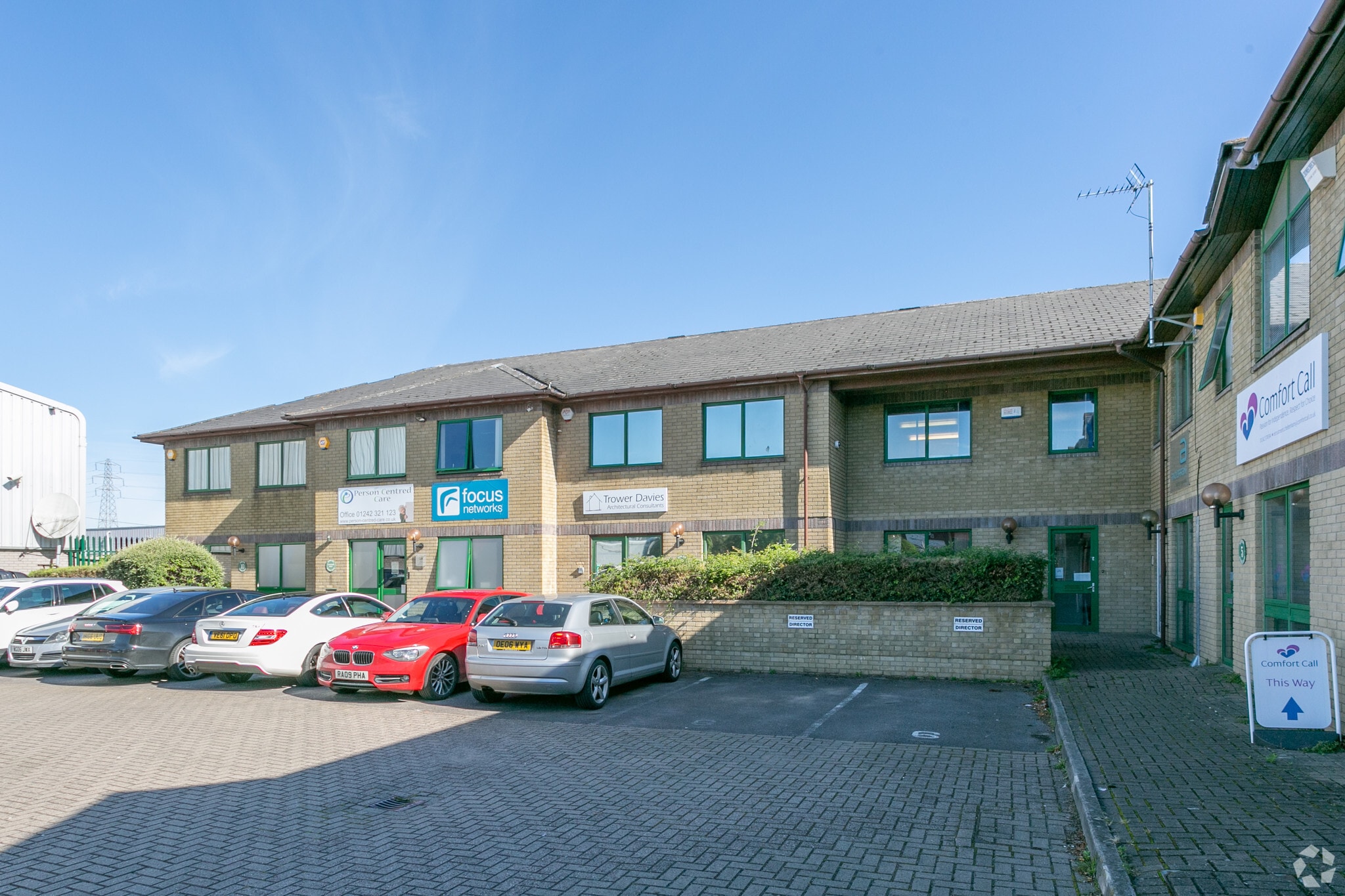 Office Property For Sale In Manor Park Business Centre Mackenzie Way office-property-for-sale-in-manor-park-business-centre-mackenzie-way