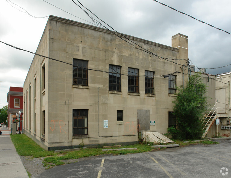 100 S Main St, Blacksburg, VA for rent - Building Photo - Image 2 of 2