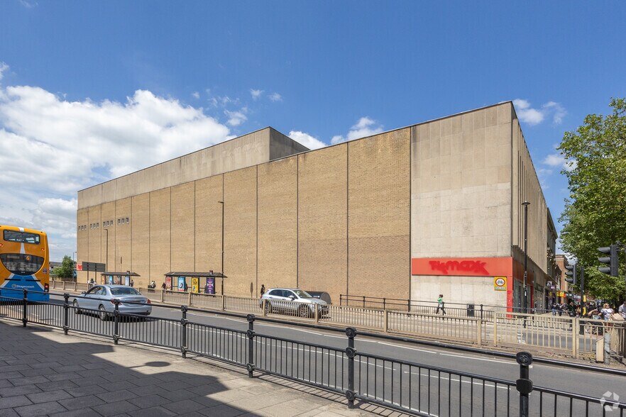 62-68 Bridge St, Peterborough for sale - Primary Photo - Image 1 of 1