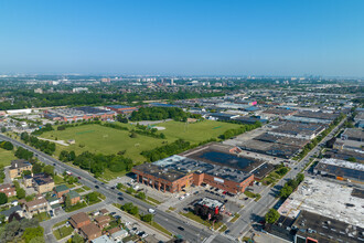 18 Dufflaw Rd, Toronto, ON - aerial  map view