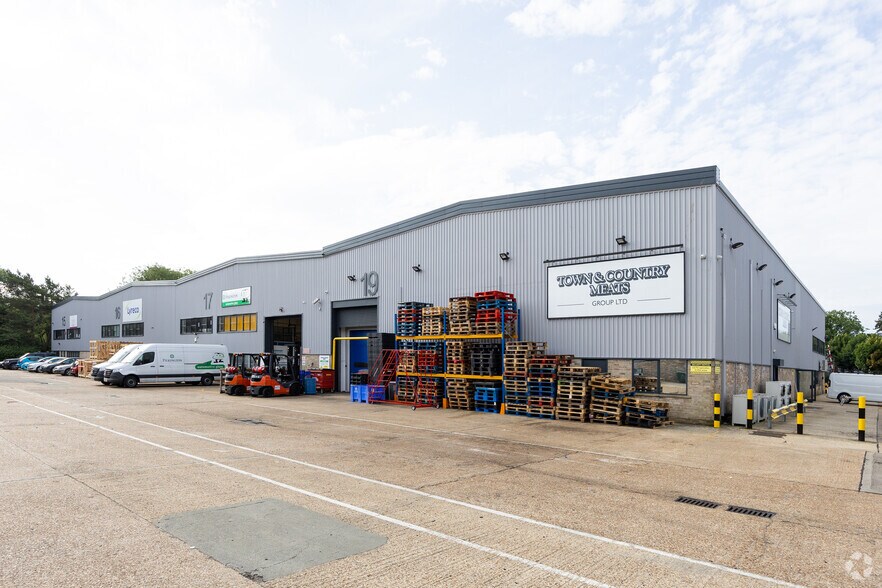 Cobham Way, Crawley for sale - Building Photo - Image 1 of 1