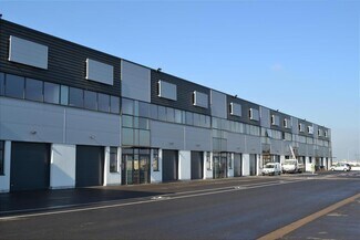 More details for 3 Route De La Révolte, Saint-Denis - Light Industrial to Rent