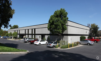 More details for 2080 Las Palmas Dr, Carlsbad, CA - Industrial for Rent