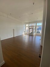 205 SE Grand Ave, Portland, OR to rent Building Photo- Image 2 of 5