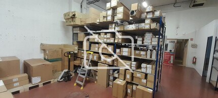 Light Industrial in Antony to rent Interior Photo- Image 2 of 3