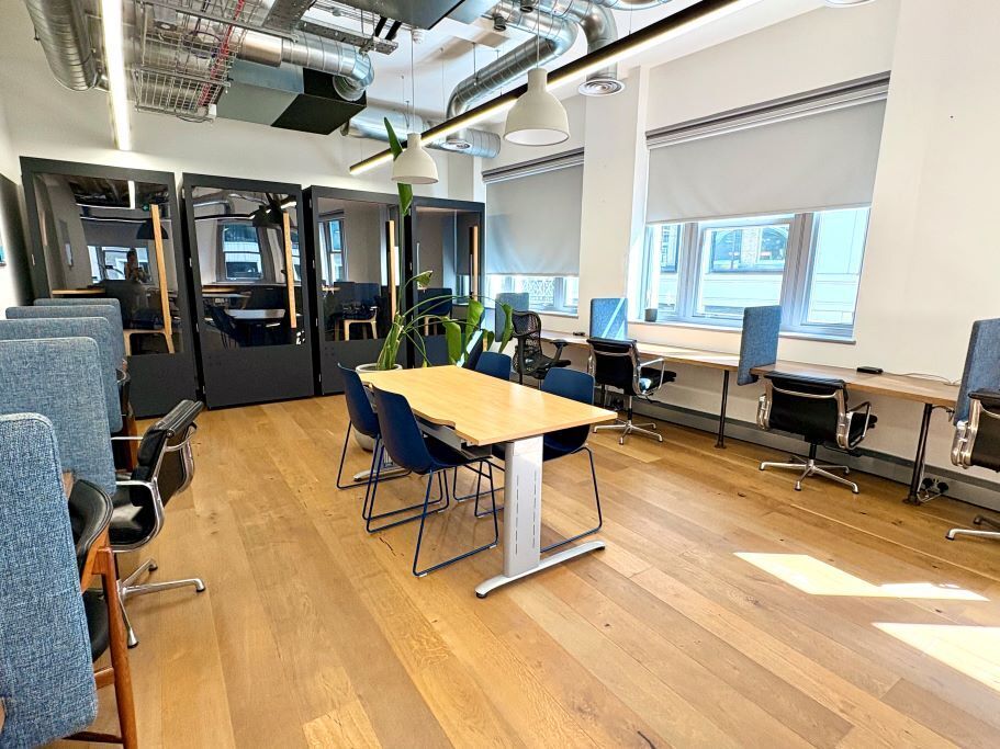 35 Gresse St, London to rent Building Photo- Image 1 of 8