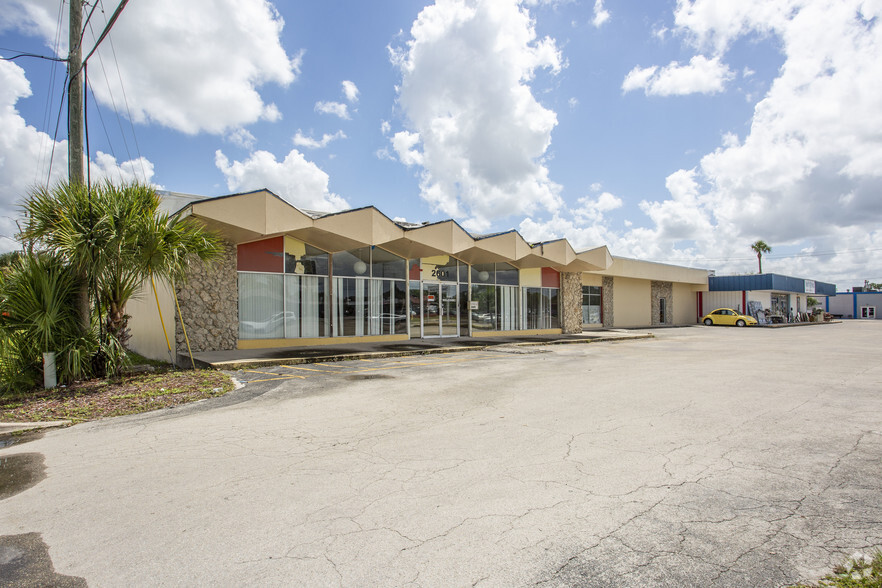 2601-2621 Fowler St, Fort Myers, FL for sale - Building Photo - Image 1 of 1