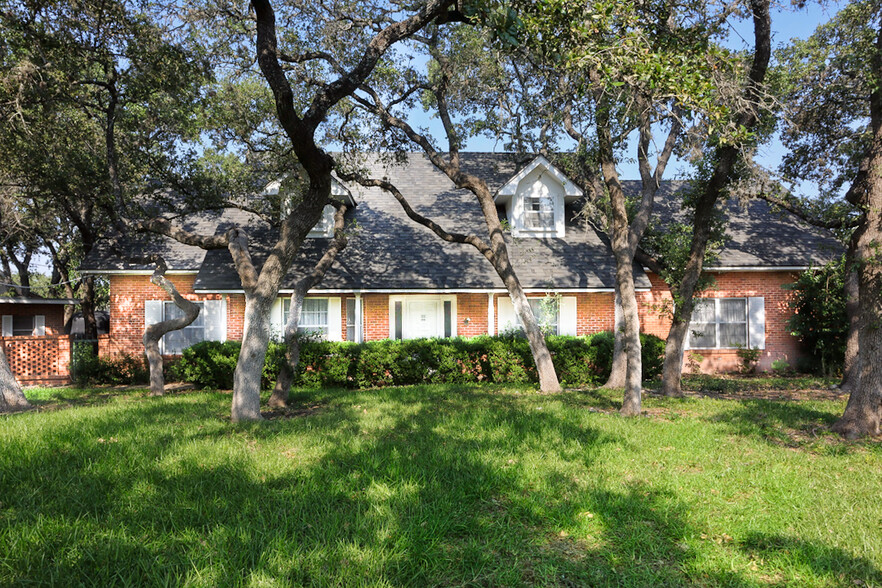 11902 Rustic Ln, San Antonio, TX for sale - Building Photo - Image 1 of 1