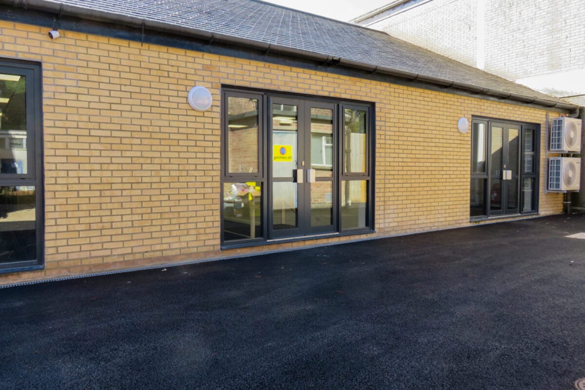 21-25 Fore St, Totnes to rent Building Photo- Image 1 of 2