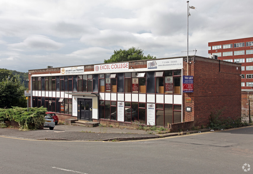 11 Duke St, High Wycombe for sale - Building Photo - Image 1 of 1