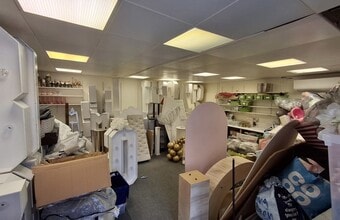 106A Bedford Rd, Wootton to rent Interior Photo- Image 1 of 2