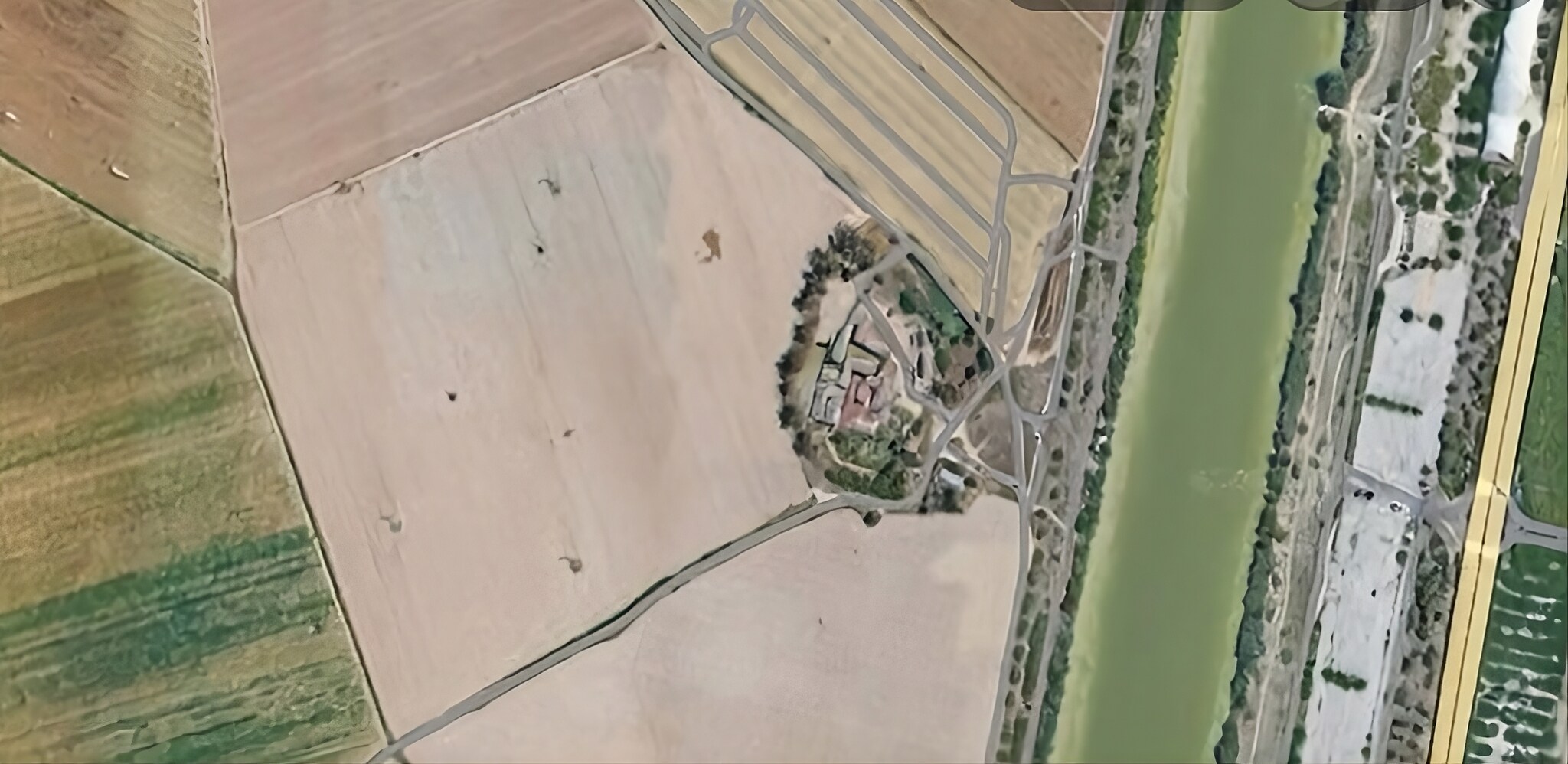 Specialist in Camas, Sevilla for sale Aerial- Image 1 of 2