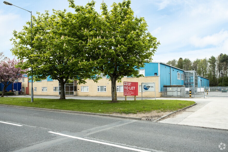 23 Bentall Business Park, Washington to rent - Building Photo - Image 2 of 4