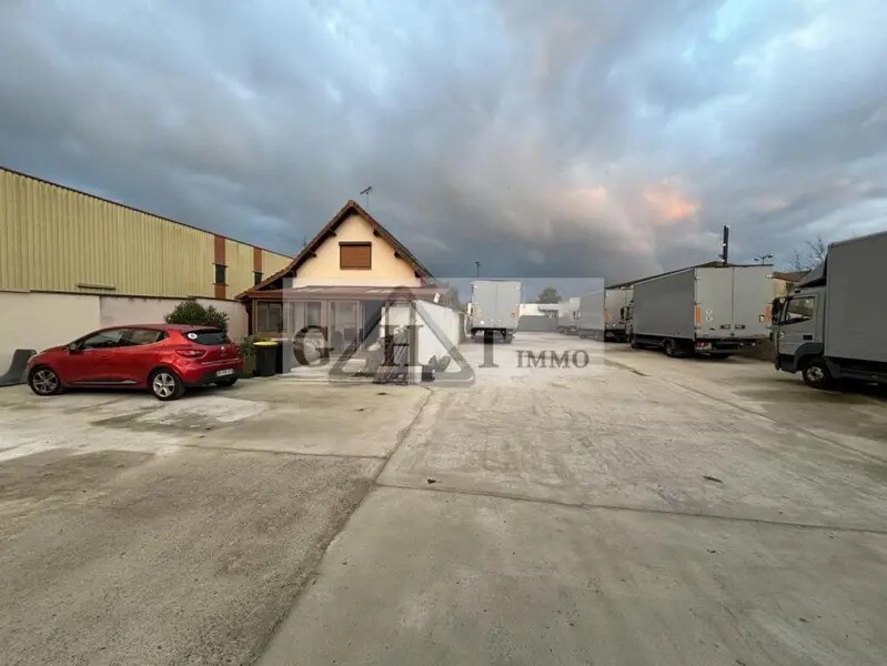 Land in Viry-Châtillon for sale Building Photo- Image 1 of 6