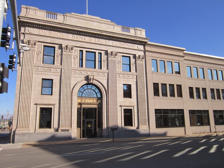 1398 Central Ave, Dubuque, IA for sale - Building Photo - Image 1 of 10