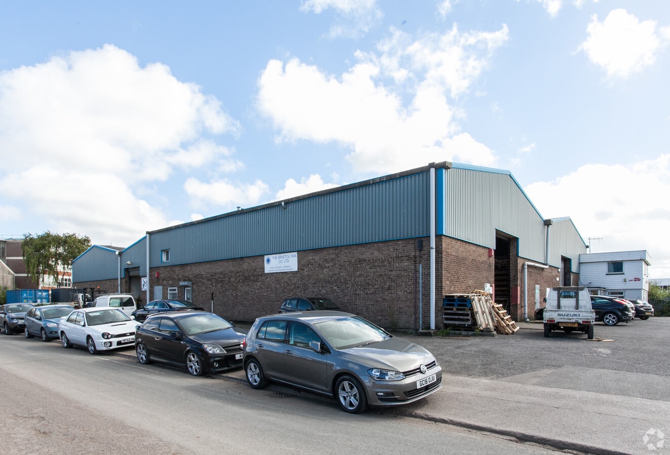 Ashton Vale Rd, Bristol, BS3 2HT UK