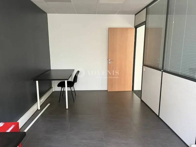 Office in Lyon to rent - Interior Photo - Image 2 of 20