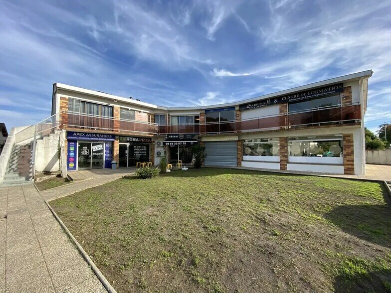 Office in Cenon for sale - Building Photo - Image 3 of 10