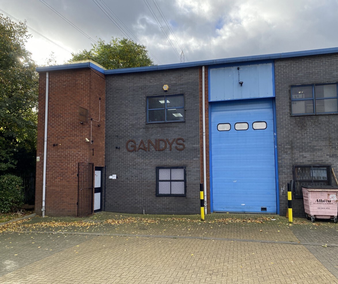 Windsor Ave, London for sale Building Photo- Image 1 of 1