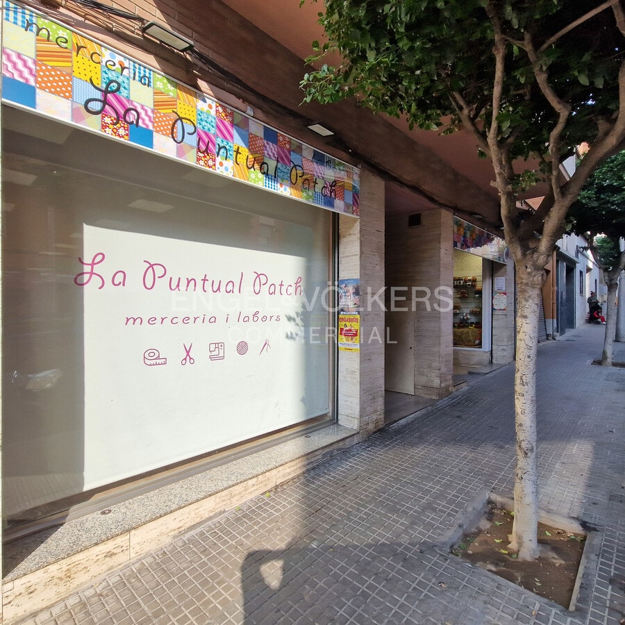 Sant Feliu de Llobregat, BAR 08980 - Unit 1 - - Interior Photo - Image 2 of 4