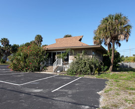 1675 N Atlantic Ave, Cocoa Beach, FL for rent Primary Photo- Image 1 of 13