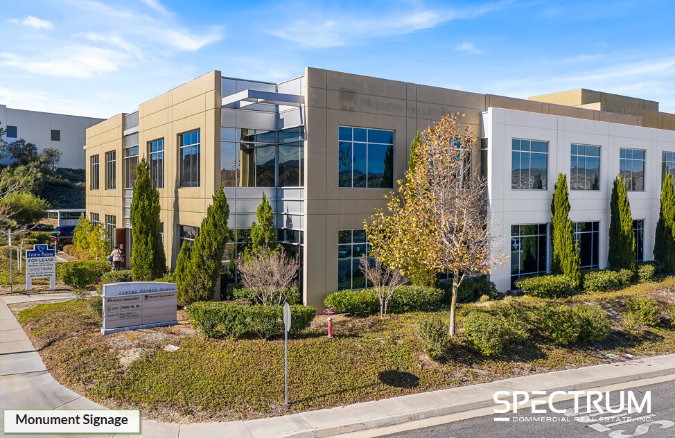 26415 Carl Boyer Dr, Santa Clarita 91350 Bank / Office / Medical