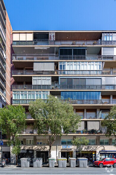 Build-to-Rent in Barcelona, Barcelona for sale - Primary Photo - Image 1 of 1