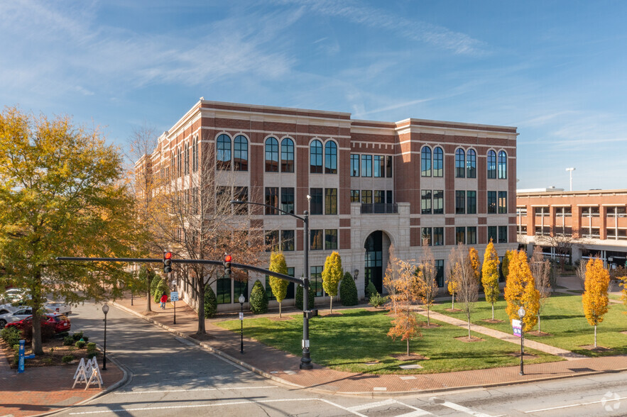 100 Dunbar St, Spartanburg, SC for sale - Building Photo - Image 1 of 1