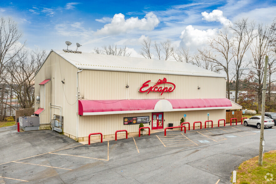 10025 Pulaski Hwy, Middle River, MD for sale - Primary Photo - Image 1 of 1