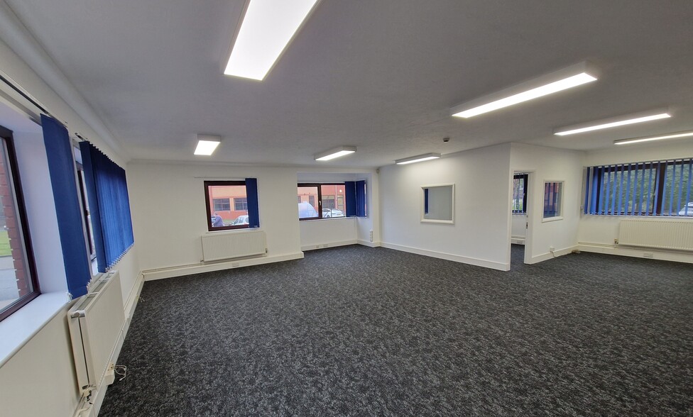 Brydon House, Van Rd, Caerphilly Business Park, Caerphilly for rent - Building Photo - Image 1 of 2