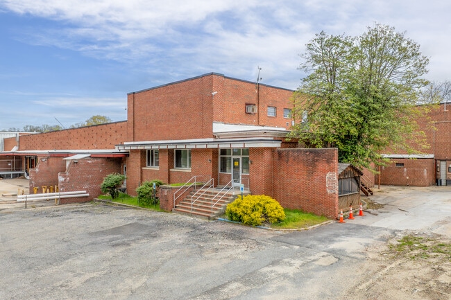 More details for 104 E Park St, Bordentown, NJ - Industrial for Sale