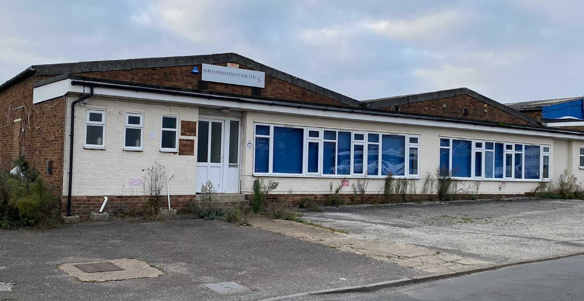 13-14 Clifton Rd, Huntingdon for sale Building Photo- Image 1 of 3