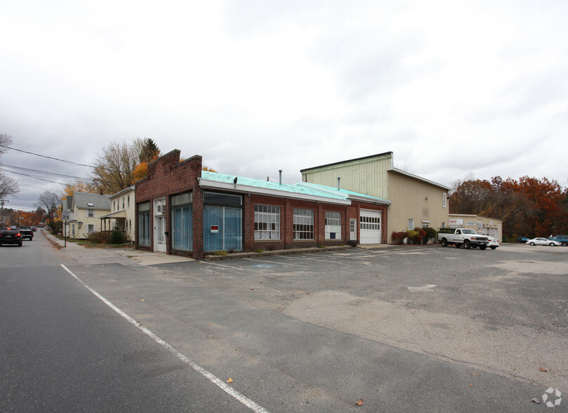 96 West St, Ware, MA for sale - Primary Photo - Image 1 of 1