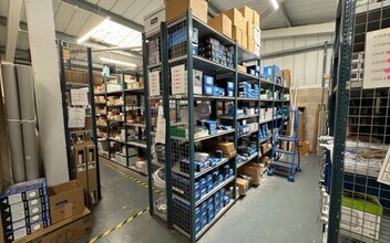 1A-5 Chatto Way, Torquay to rent Interior Photo- Image 2 of 5