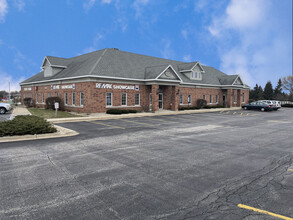 5445 Grand Ave, Gurnee, IL for sale Building Photo- Image 1 of 1