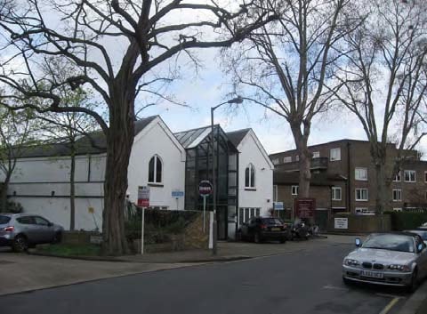 5 Manfred Rd, London to rent - Building Photo - Image 2 of 3