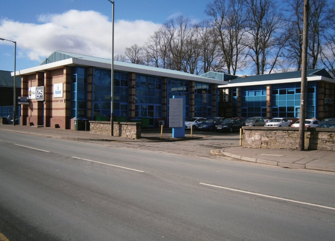 Shore Rd, Perth to rent Building Photo- Image 1 of 1