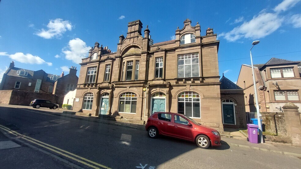 34-38 Bank St, Brechin to rent - Building Photo - Image 2 of 4