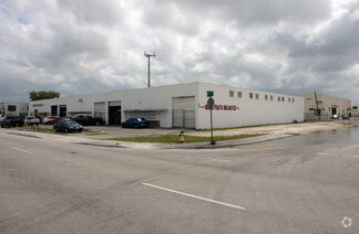 More details for 2470-2490 NW 151st St, Miami, FL - Industrial for Rent