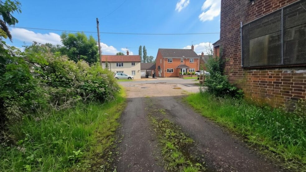 Bell Ln, Shipdham for sale - Building Photo - Image 2 of 3